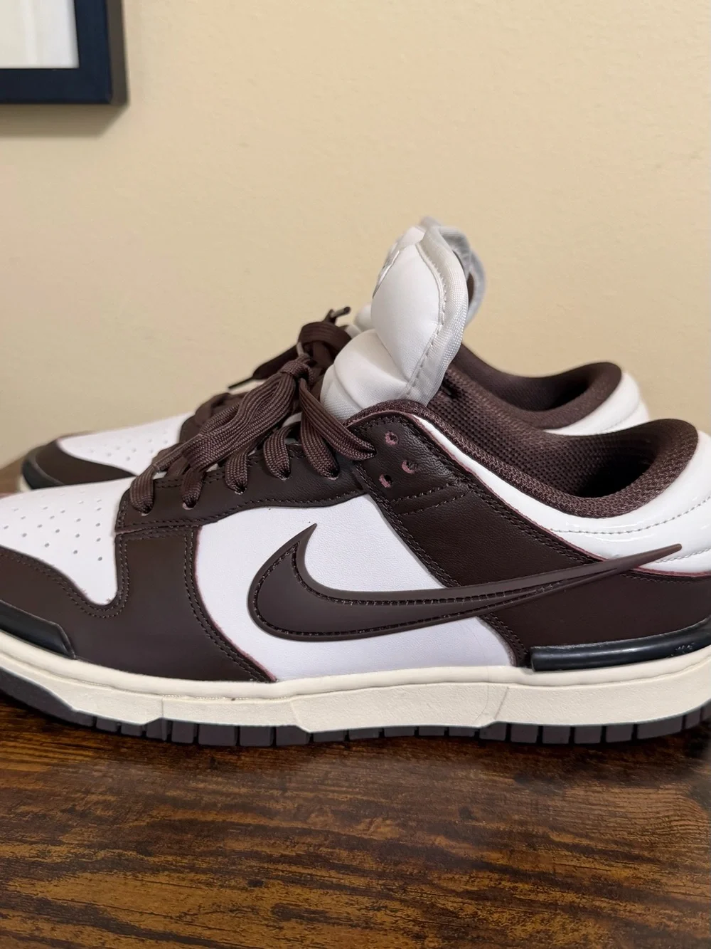 Nike Womens Dunk Low Sneakers - White / Dark Brown - size 9.5